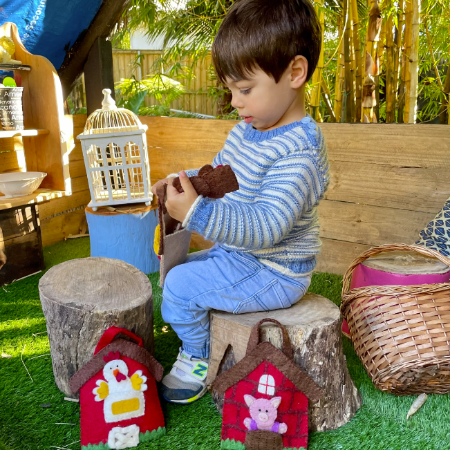 Farmyard Finger Puppet Playbag